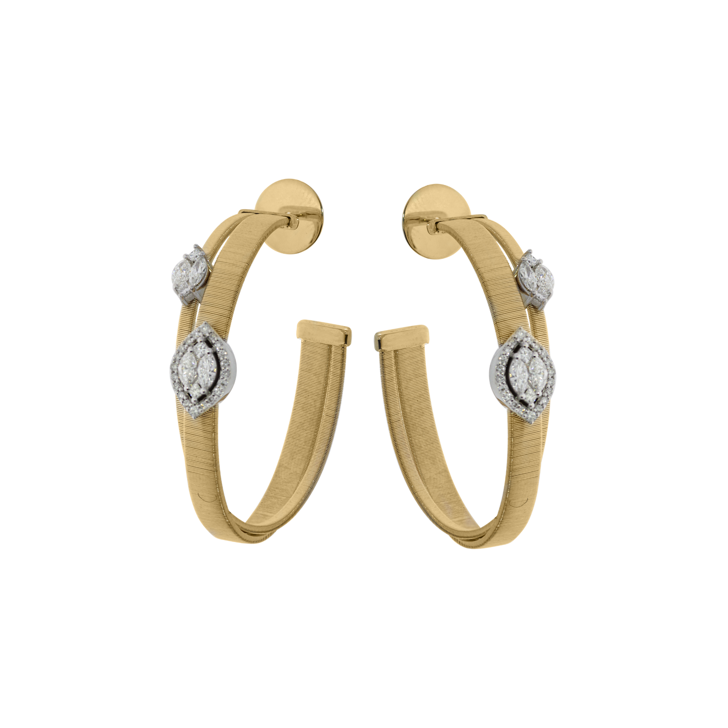 Silk 18KY Elegant Earrings with Diamond