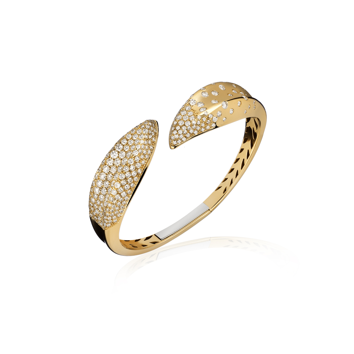 18K Luxurious Abbraccio Bracelet