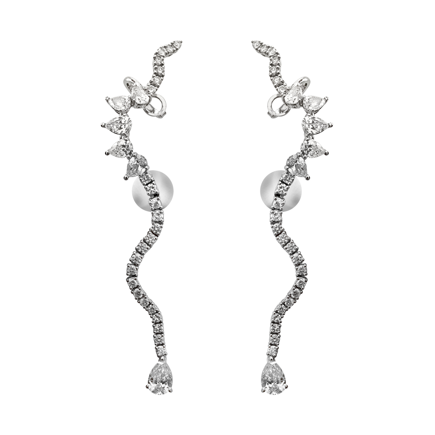 Shine Charm Earrings with Diamond
