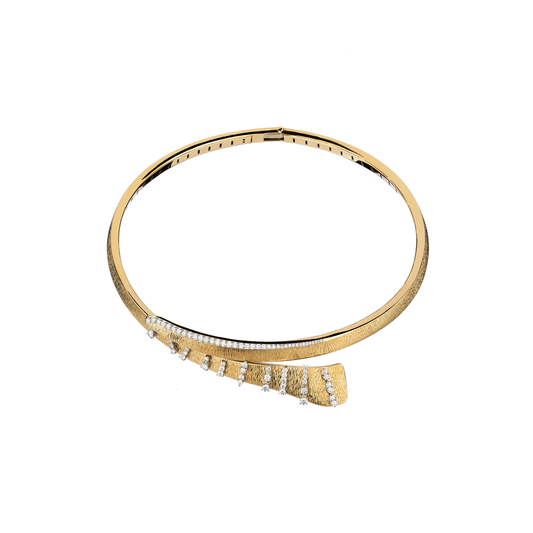 18 KT Gold Wave Majestic Necklace